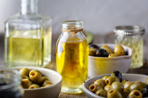 خرید روغن زیتون صادراتی + قیمت فروش استثنایی
